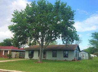 55 Deaf Smith St, Point Comfort, TX 77978
