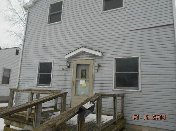 8284 Republic Ave, Warren, MI 48089