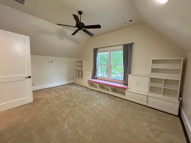 277 Prospect Pl NE — Photo 42