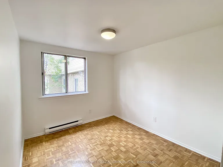 7555 Goreway Dr #155 — Photo 8