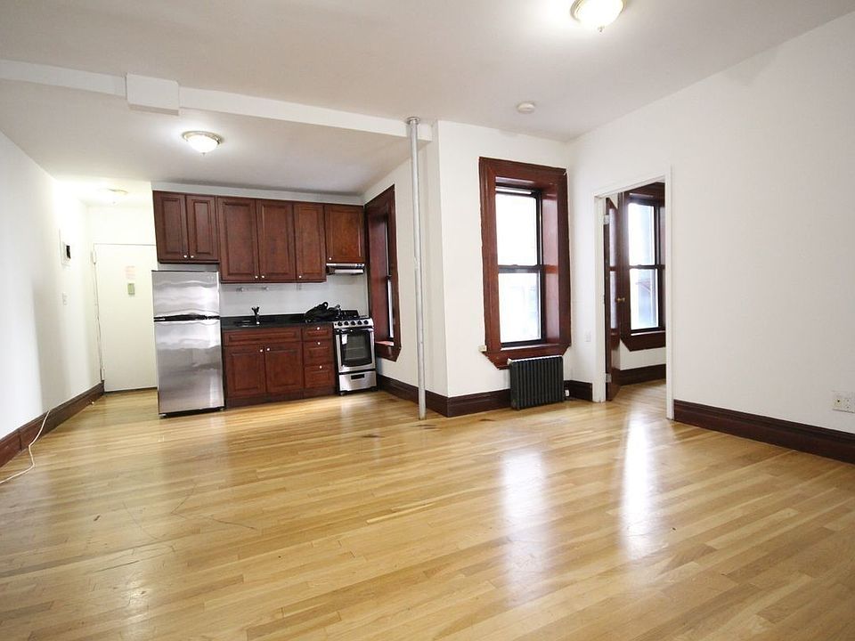 1st image of 1392 Madison Ave #13W