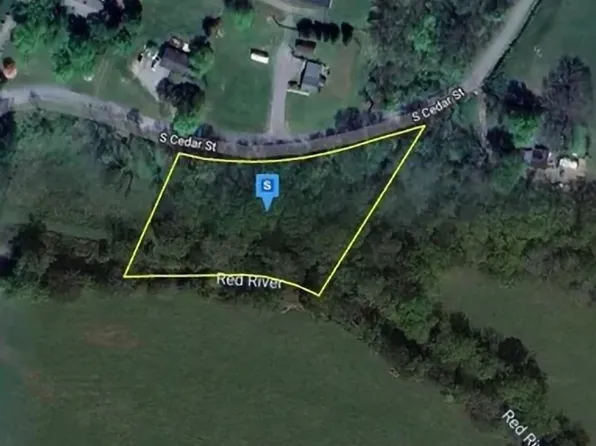 200 S Cedar St, Cross Plains, TN 37049