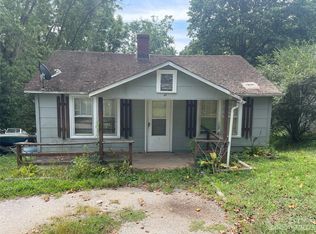 492 Deaverview Rd, Asheville, NC 28806