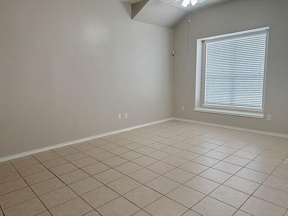 5th image of 21207 Colton Cove Dr