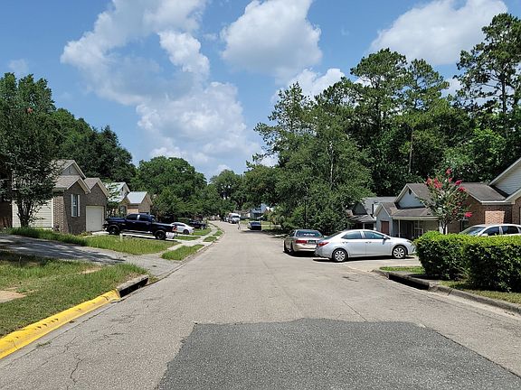 4th image of 4502 Westover Dr