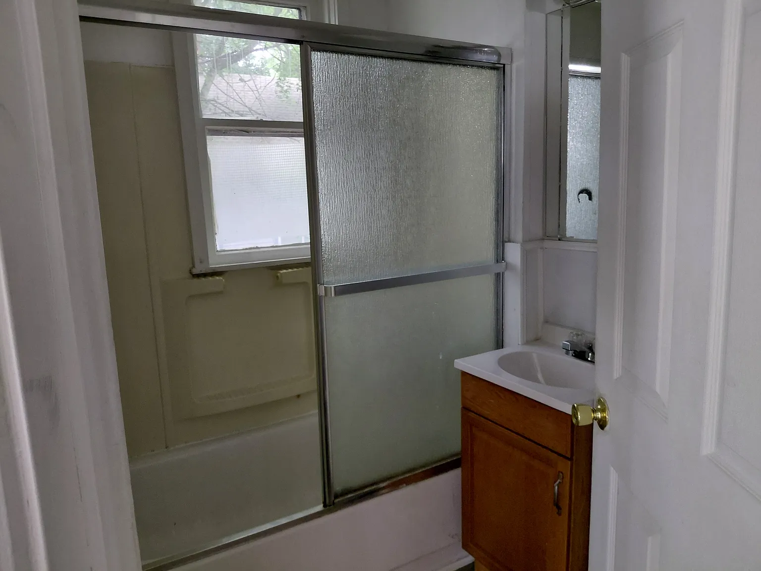 1 bed, 500 sqft, $750 — Photo 2