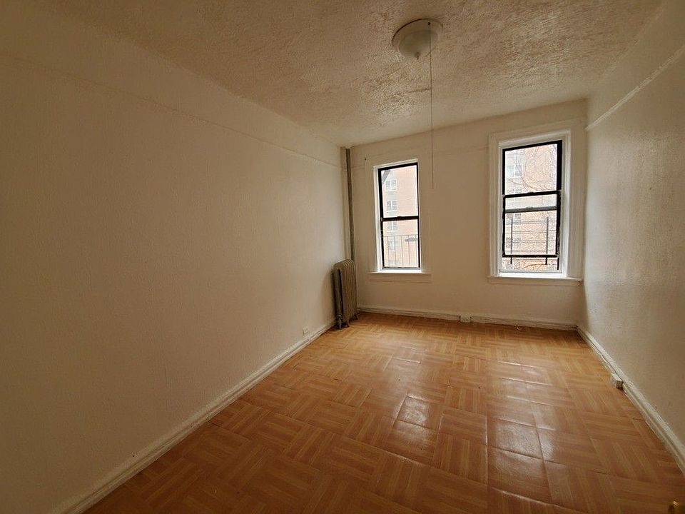 2nd image of 1175 Fulton Ave #H