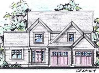 24 Ridgehill Ln, Sagamore Beach, MA 02562