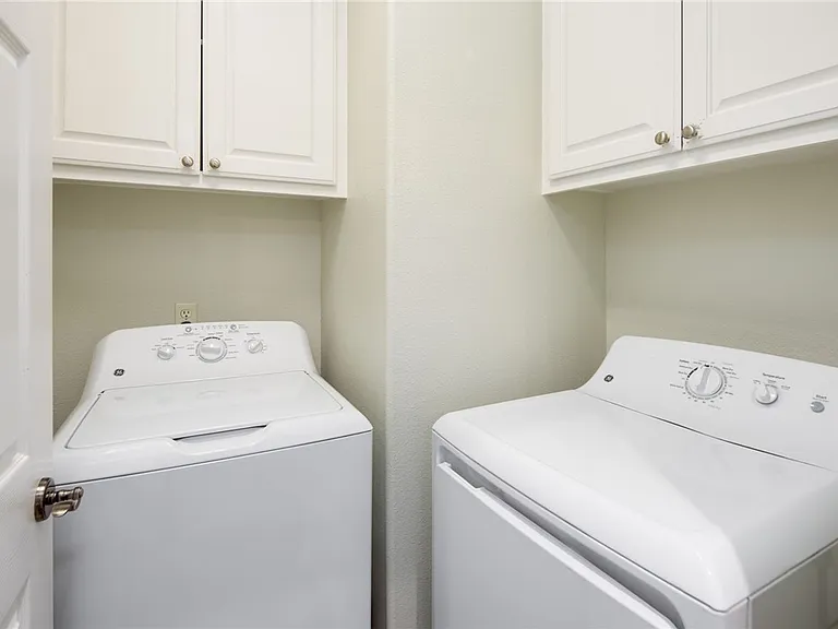 1605 Ethic Ln — Photo 22