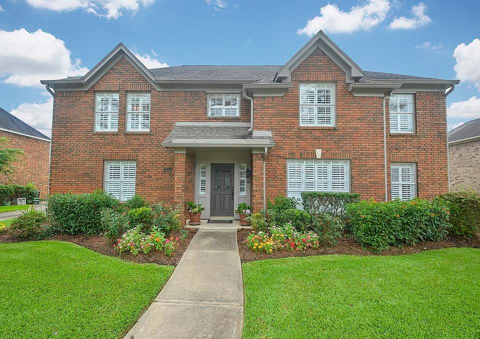 1st image of 3811 Saint Michaels Ct