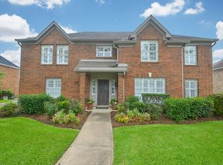 3811 Saint Michaels Ct, Sugar Land, TX 77479