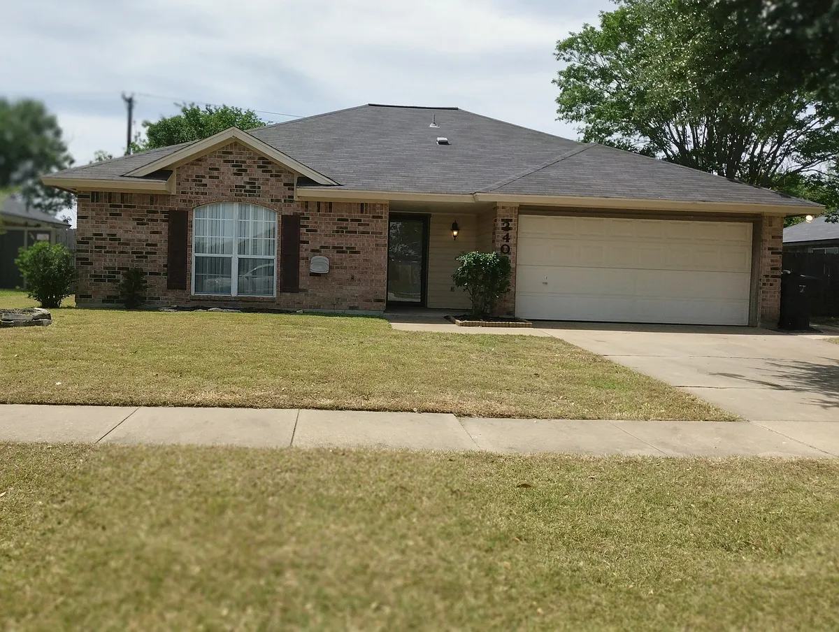Building Photo - 3407 Christie Dr