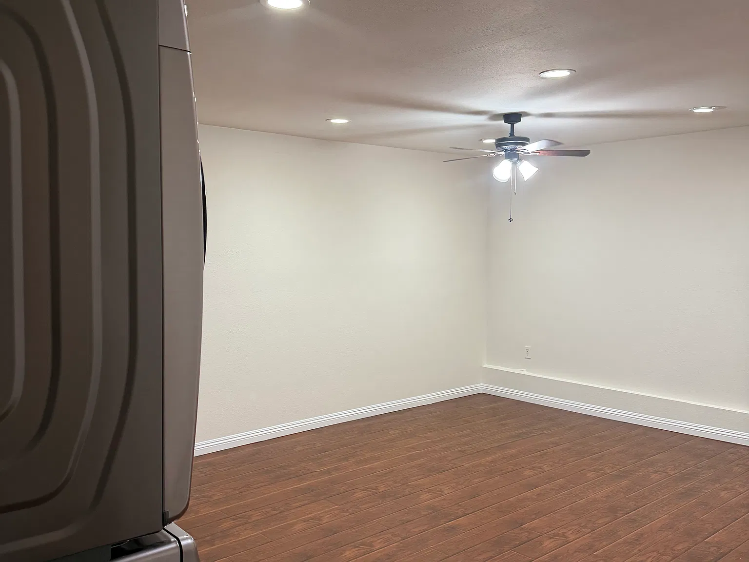 2 bed, 1.5 bath, 1150 sqft, $2,850 — Photo 4