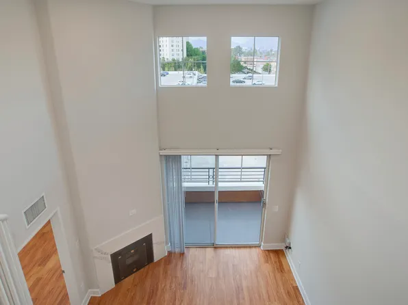 5550 W 6th St #3-410, Los Angeles, CA 90036