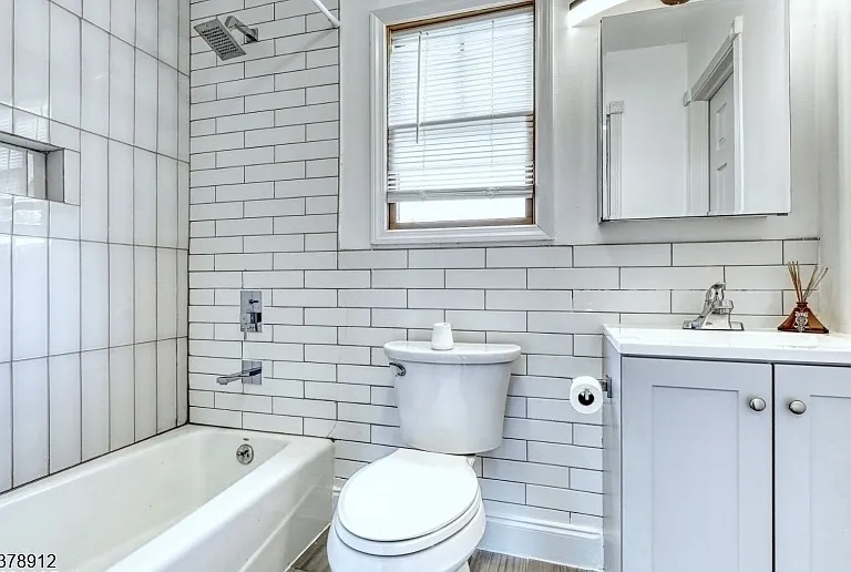 101 Carlton Ave — Photo 19