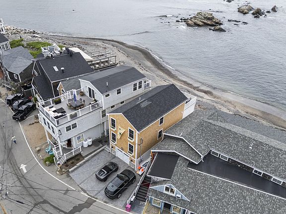 3rd image of 117 Perkins Cove Road