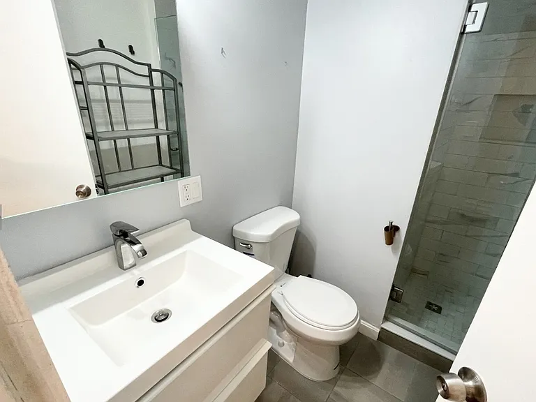 39-41 Hemenway St #26R — Photo 6