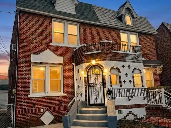 95-27 239th Street, Floral Park, NY 11001