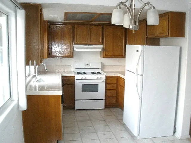 168 Manhattan Ave — Photo 3