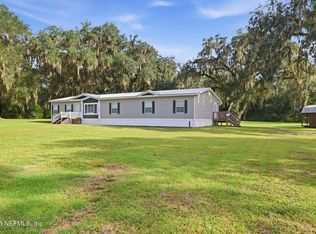 149 Ranch Rd E, East Palatka, FL 32131