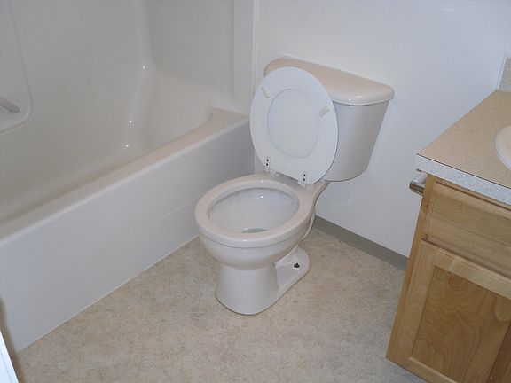3rd image of 793 Brent Dr APT 6
