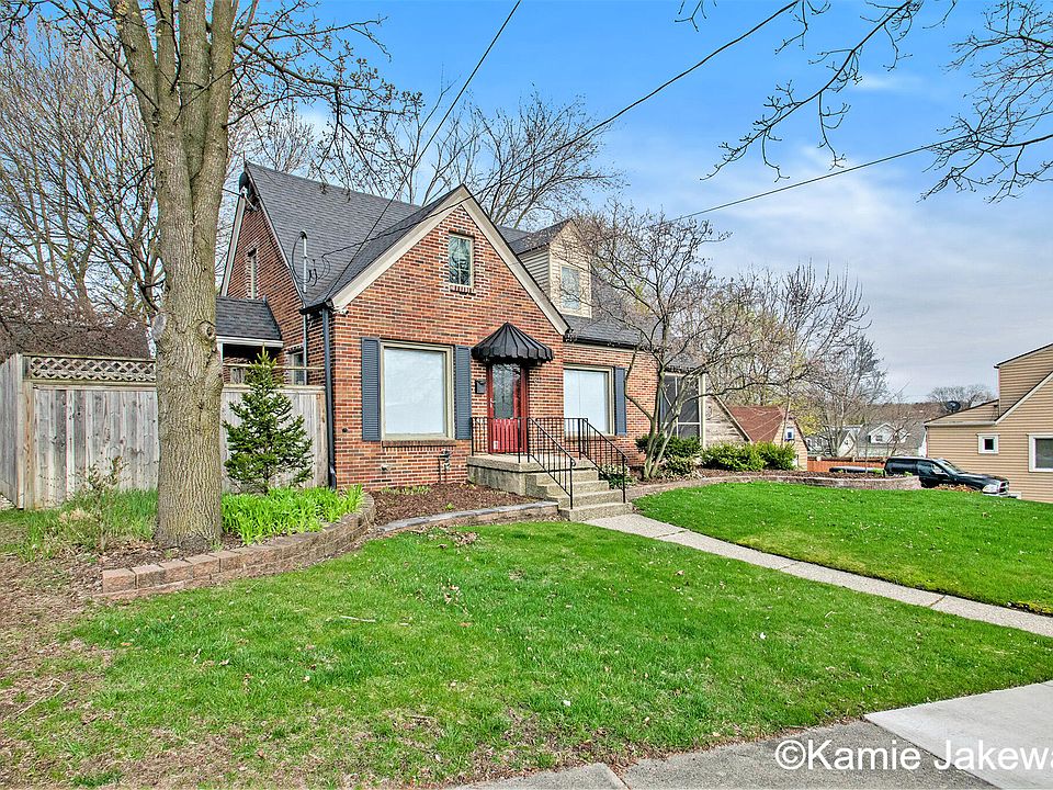 817 Pine Ave NW, Grand Rapids, MI 49504 Zillow