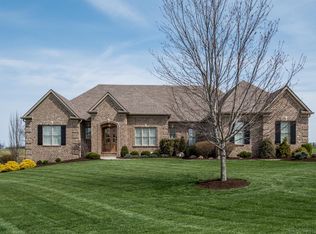 104 Meadow Ridge Dr, Nicholasville, KY 40356