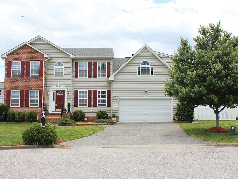1st image of 105 Cody Pl