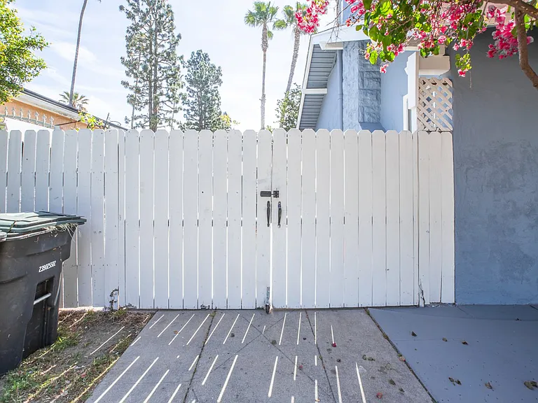 1170 Sonora Ave — Photo 41