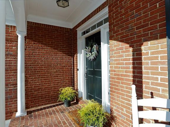 5th image of 2825 Towne Village Dr