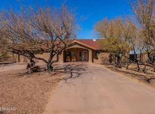 1491 Circulo Sombrero, Rio Rico, AZ 85648