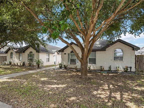 3rd image of 2109 Carlos St