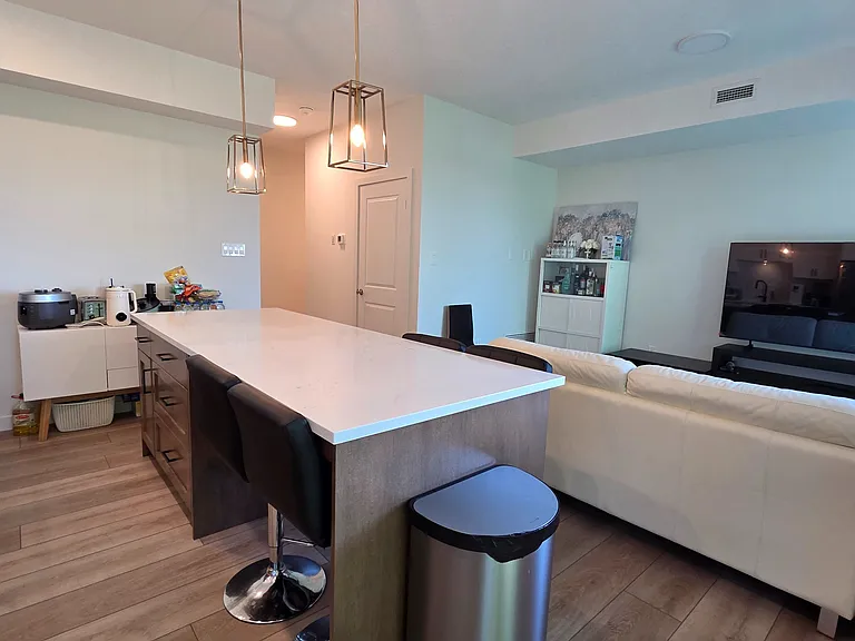 824 Woolwich St #164 — Photo 9
