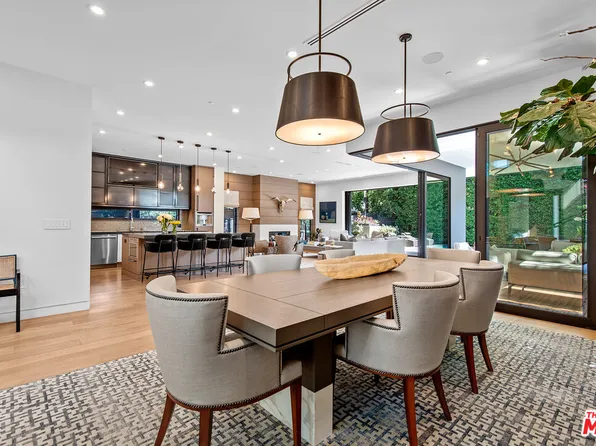346 N Laurel Ave, Los Angeles, CA 90048