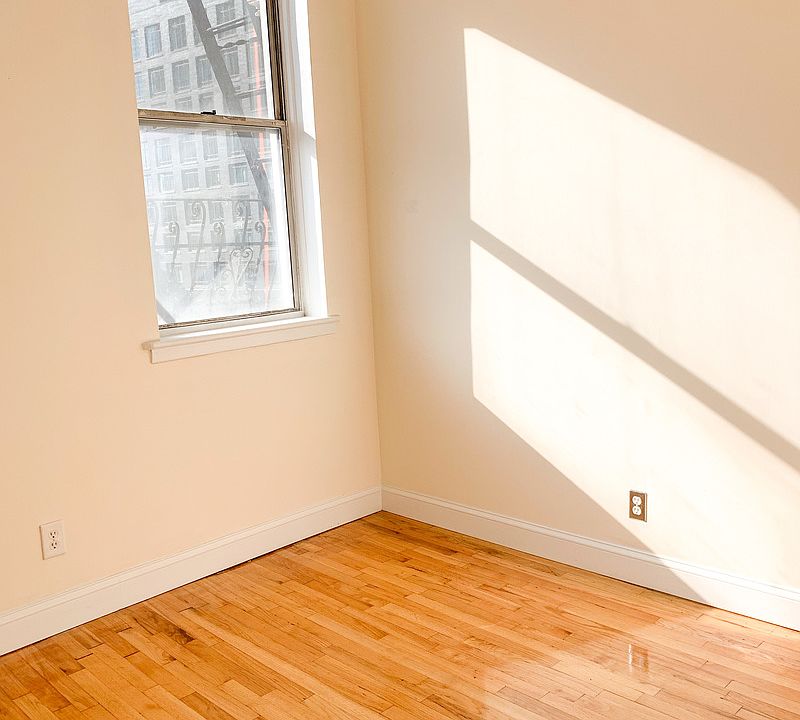 1st image of 114 E 1st St #A21