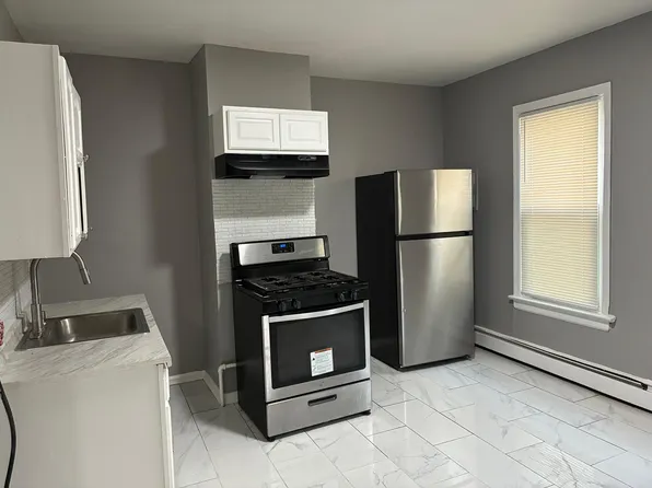 743 Stillman St, Bridgeport, CT