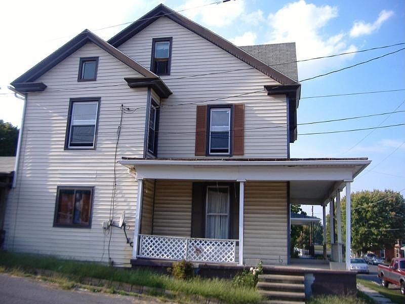 2nd image of 401 N 5th St