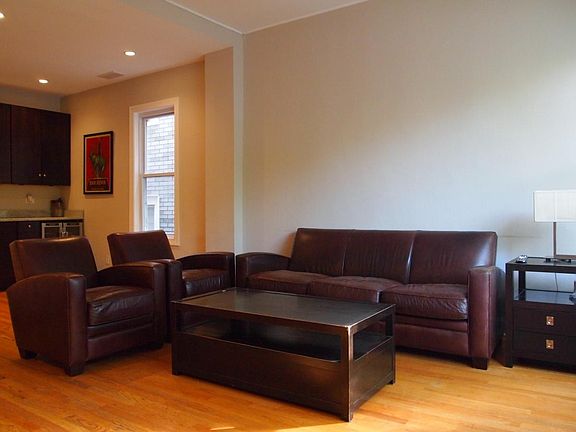 2nd image of 3311 N Southport Ave APT 2