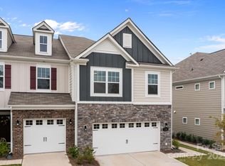 7061 Bentz St, Charlotte, NC 28269