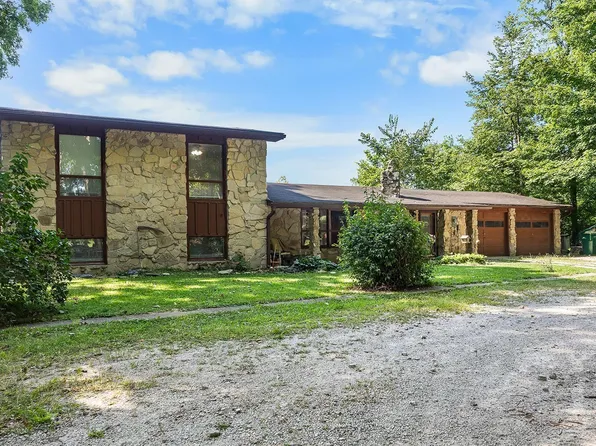 3930 S 575 E, Bringhurst, IN 46913