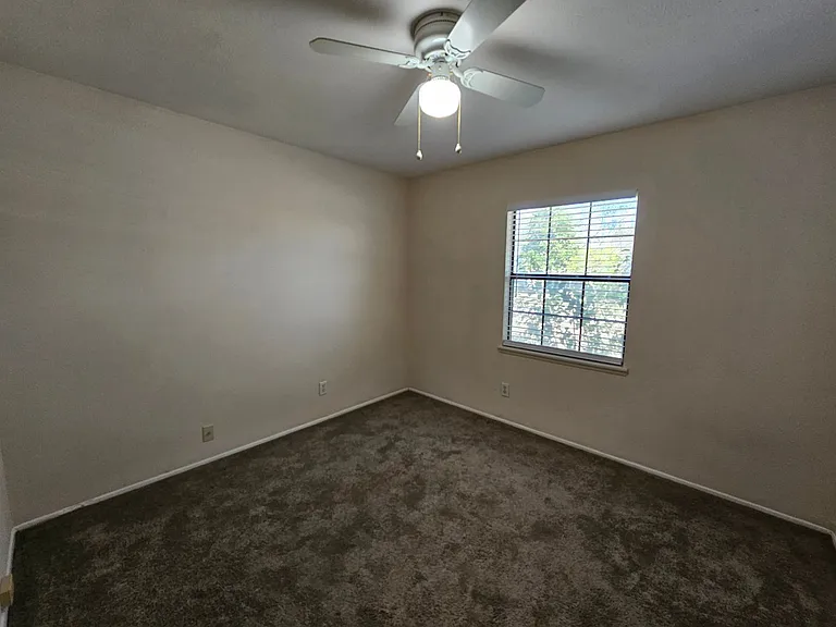 7713 Jerome Dr — Photo 26