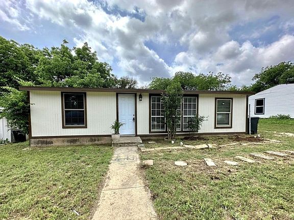2nd image of 7925 Downe Dr
