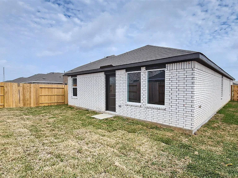 16723 Old Wagon Way — Photo 37