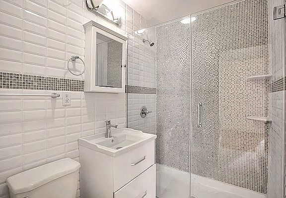 4th image of 318 E 117th St APT 1F