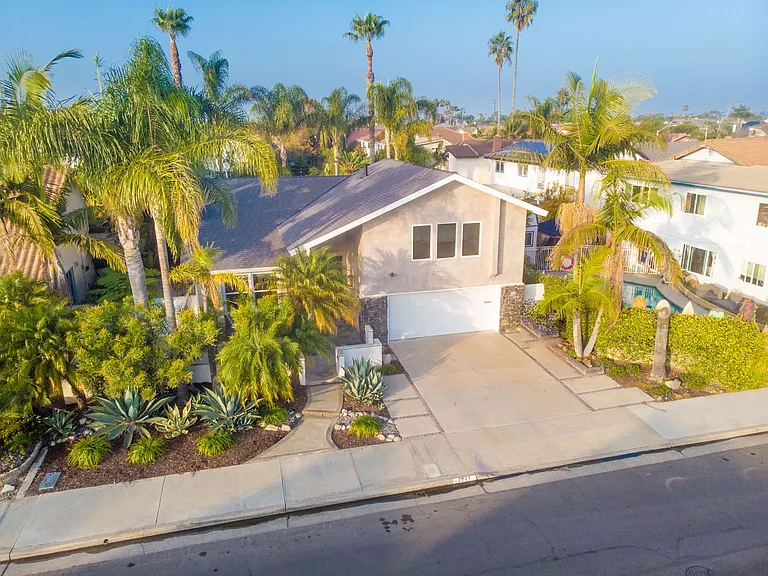 9941 Hot Springs Dr — Photo 2