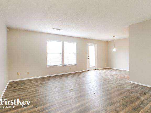2nd image of 2538 Redland Ln