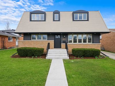 8553 N Oleander Ave, Niles, IL, 60714