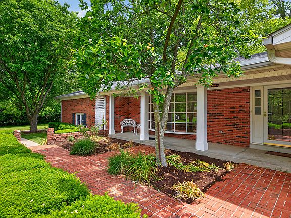 4th image of 163 Juniper Dr