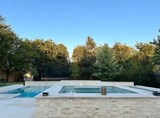 611 Live Oak St, Boerne, TX 78006