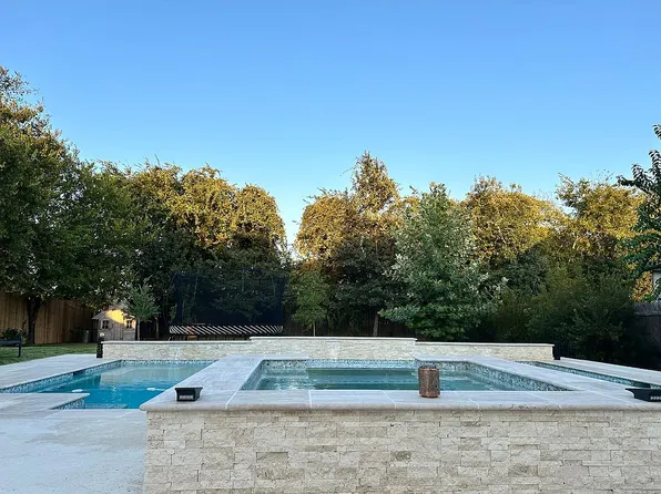 611 Live Oak St, Boerne, TX 78006